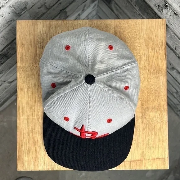 Mitchell and Ness Houston Rockets Fitted Hat - Picture 5 of 7